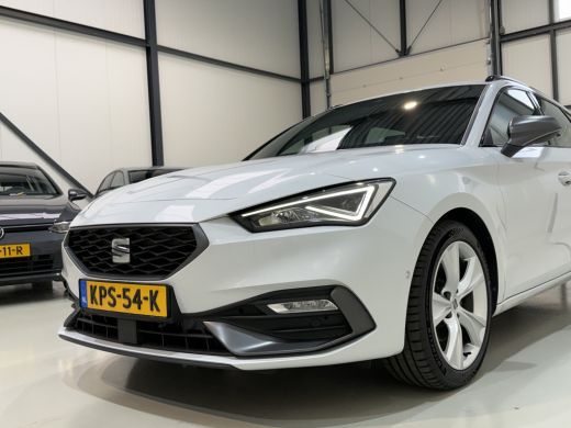 Seat Leon Sportstourer 1.0 eTSI 110pk DSG FR | Leder | Trekhaak | Beats Audio ActivLease financial lease