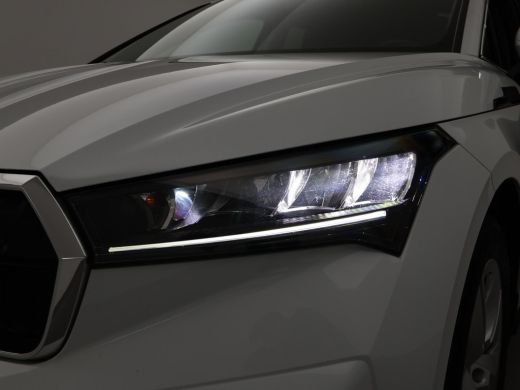 Skoda Enyaq iV 80 204 PK SOH 89,42% + WEGKL. TREKHAAK | SFEERVERL | STANDKACHEL | CAMERA | STUURWIELVER. | CARPLAY ActivLease financial lease