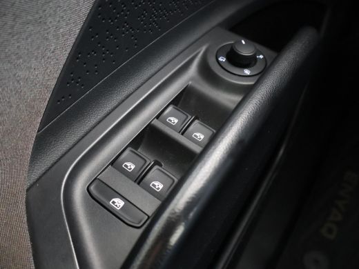 Skoda Enyaq iV 80 204 PK SOH 89,42% + WEGKL. TREKHAAK | SFEERVERL | STANDKACHEL | CAMERA | STUURWIELVER. | CARPLAY ActivLease financial lease