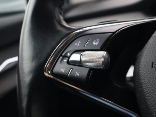Skoda Enyaq iV 80 204 PK SOH 89,42% + WEGKL. TREKHAAK | SFEERVERL | STANDKACHEL | CAMERA | STUURWIELVER. | CARPLAY ActivLease financial lease