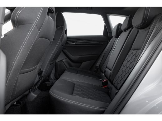 Skoda Karoq 1.5 TSI 7-DSG 150pk Sportline | Navi by App | Keyless | 18" | Stuur & Stoelverwarming | Parkeerhu... ActivLease financial lease