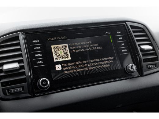 Skoda Karoq 1.5 TSI 7-DSG 150pk Sportline | Navi by App | Keyless | 18" | Stuur & Stoelverwarming | Parkeerhu... ActivLease financial lease