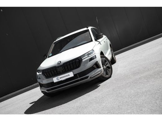 Skoda Karoq 1.5 TSI 7-DSG 150pk Sportline | Navi by App | Keyless | 18" | Stuur & Stoelverwarming | Parkeerhu... ActivLease financial lease
