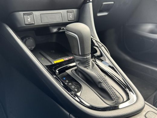 Toyota Yaris 1.5 Hybrid 130 Executive | Navigatie | Apple CarPlay/Android auto | Achteruitrijcamera ActivLease financial lease
