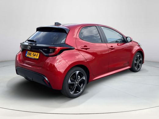 Toyota Yaris 1.5 Hybrid 130 Executive | Navigatie | Apple CarPlay/Android auto | Achteruitrijcamera ActivLease financial lease