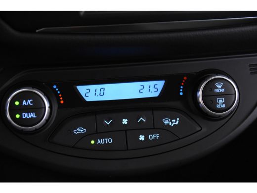 Toyota Yaris 1.5 Hybrid Y20 1.5 VVTi *1ste Eigenaar*Navigatie*Camera* ActivLease financial lease