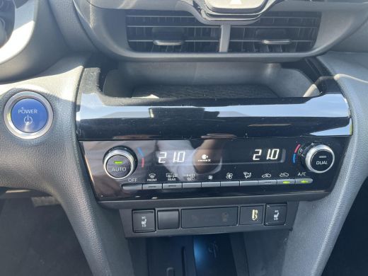 Toyota Yaris Cross 1.5 Hybrid Adventure | Navigatie | Apple CarPlay/Android auto | Camera ActivLease financial lease
