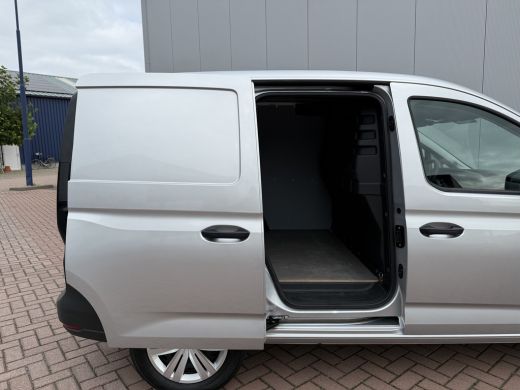 Volkswagen Caddy 1.5 TSI 114pk benzine | Camera | Carplay ActivLease financial lease