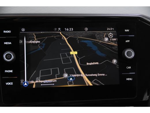 Volkswagen Passat Variant 1.5 TSi Style *1ste Eigenaar*Navigatie*Camera*DAB* ActivLease financial lease