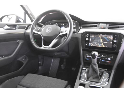 Volkswagen Passat Variant 1.5 TSi Style *1ste Eigenaar*Navigatie*Camera*DAB* ActivLease financial lease