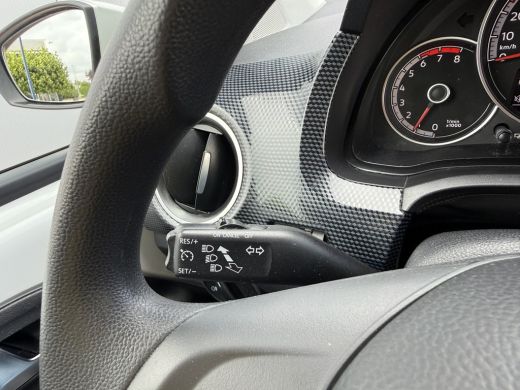 Volkswagen up! 1.0 65pk 5drs. Cruise | Apps | Camera ActivLease financial lease