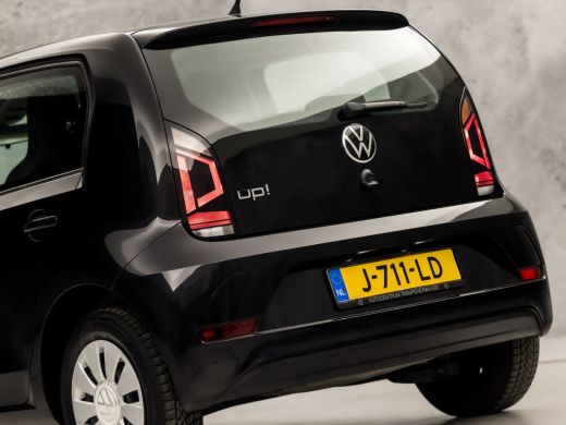 Volkswagen up! 1.0 BMT take up! (AIRCO, BLUETOOTH, ELEK RAMEN, SPORTSTOELEN, NIEUWE APK, NIEUWSTAAT) ActivLease financial lease