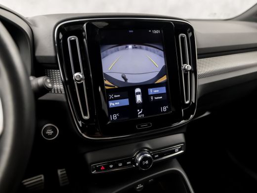 Volvo  XC40 1.5 T5 Recharge R-Design 262Pk Automaat (APPLE CARPLAY, GROOT NAVI, LEDER/ALCANTARA, CAMERA, SPOR... ActivLease financial lease