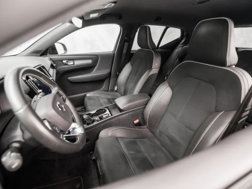 Volvo  XC40 1.5 T5 Recharge R-Design 262Pk Automaat (APPLE CARPLAY, GROOT NAVI, LEDER/ALCANTARA, CAMERA, SPOR... ActivLease financial lease