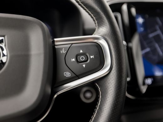 Volvo  XC40 1.5 T5 Recharge R-Design 262Pk Automaat (APPLE CARPLAY, GROOT NAVI, LEDER/ALCANTARA, CAMERA, SPOR... ActivLease financial lease