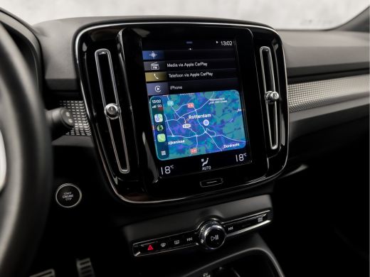 Volvo  XC40 1.5 T5 Recharge R-Design 262Pk Automaat (APPLE CARPLAY, GROOT NAVI, LEDER/ALCANTARA, CAMERA, SPOR... ActivLease financial lease