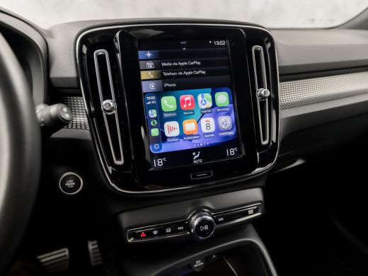 Volvo  XC40 1.5 T5 Recharge R-Design 262Pk Automaat (APPLE CARPLAY, GROOT NAVI, LEDER/ALCANTARA, CAMERA, SPOR... ActivLease financial lease