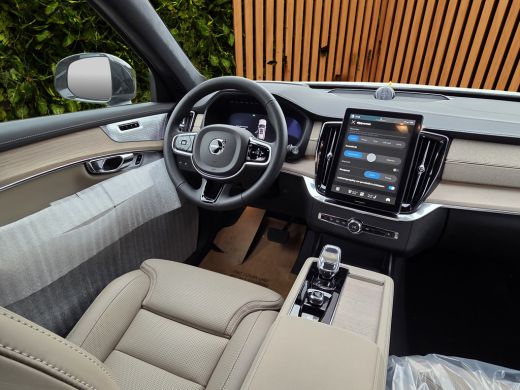 Volvo  XC90 2.0 T8 Plug-in hybrid AWD Ultra Dark Exec. Ed. | Bowers&Wilkins | Luchtvering | Massage/ventilati... ActivLease financial lease