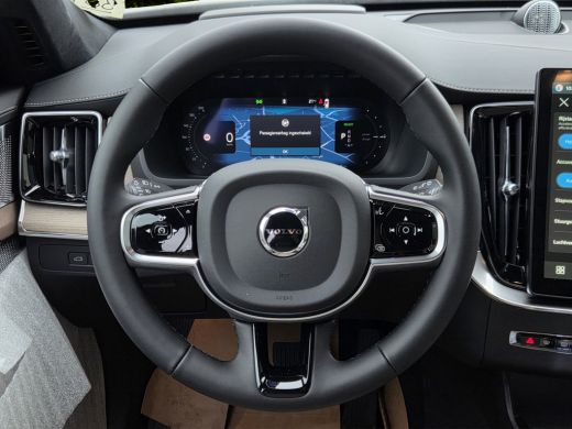 Volvo  XC90 2.0 T8 Plug-in hybrid AWD Ultra Dark Exec. Ed. | Bowers&Wilkins | Luchtvering | Massage/ventilati... ActivLease financial lease