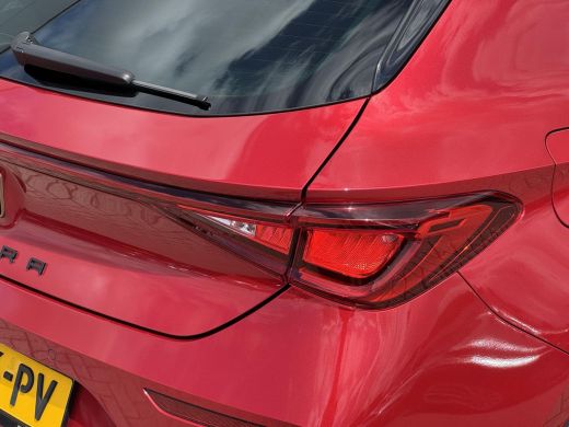 CUPRA Leon 1.4 e-Hybrid VZ Adrenaline NL-AUTO | 1/2 LEDER | PLUG IN ActivLease financial lease