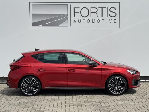 CUPRA Leon 1.4 e-Hybrid VZ Adrenaline NL-AUTO | 1/2 LEDER | PLUG IN ActivLease financial lease