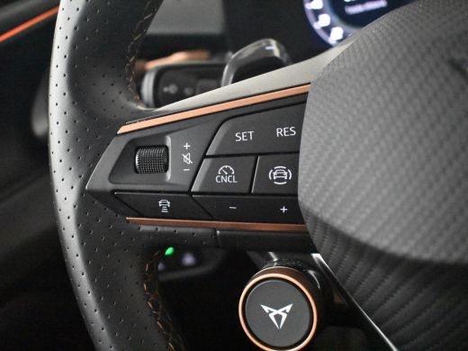 CUPRA Terramar 1.5 TSI e-Hybrid 272pk VZ Performance | "Immersive by Sennheiser" premium sound system package | ... ActivLease financial lease