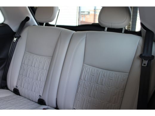 Fiat 500 La Prima 42 kWh | SOH 93% | Navigatie | Panoramadak | Camera | LED koplampen | Lederen bekleding | ActivLease financial lease