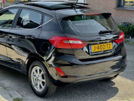 Ford Fiesta 1.0 AUT7 TITANIUM PANODAK NAVI CAMERA LED LMV PDC ActivLease financial lease