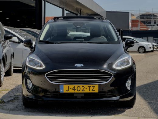 Ford Fiesta 1.0 AUT7 TITANIUM PANODAK NAVI CAMERA LED LMV PDC ActivLease financial lease