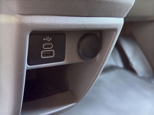 Ford Transit Custom 300 L2 Trend 136pk | L2 | Camera | Carplay | Schuifdeur Rechts | ActivLease financial lease