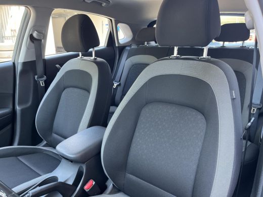 Hyundai Kona 1.0 T-GDI Comfort | Rijklaarprijs! | Navigatie | Cruise Control | Climate Control | ActivLease financial lease