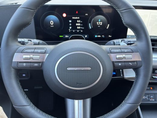 Hyundai Kona Long Range Pure Edition 64.8 kWh | Comfort Pack | WK Deal | | Uit voorraad leverbaar! | Achteruit... ActivLease financial lease