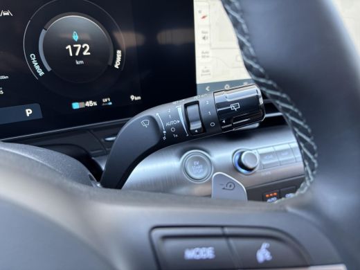 Hyundai Kona Long Range Pure Edition 64.8 kWh | Comfort Pack | WK Deal | | Uit voorraad leverbaar! | Achteruit... ActivLease financial lease