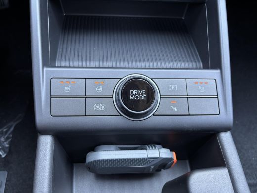 Hyundai Kona Long Range Pure Edition 64.8 kWh | Comfort Pack | WK Deal | | Uit voorraad leverbaar! | Achteruit... ActivLease financial lease