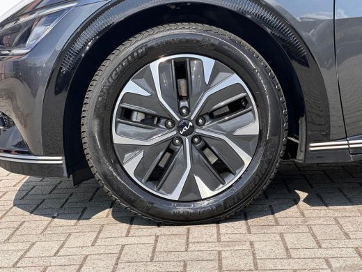 Kia EV6 Plus 77.4 kWh NL-AUTO | LEDER | SOH 100% ActivLease financial lease