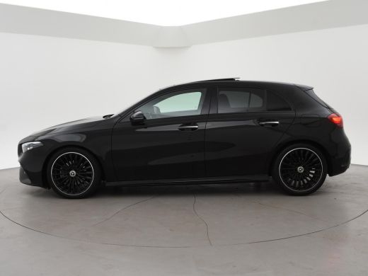 Mercedes-Benz A-Klasse 180 STAR EDITION AMG LINE LIMITED + PANORAMA | SFEERVERLICHTING | 19 INCH LMV | CAMERA ActivLease financial lease