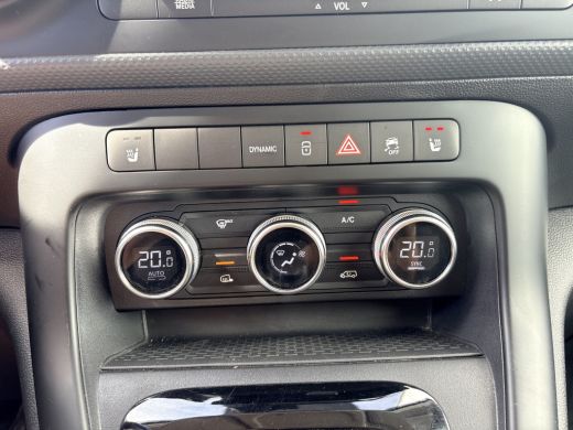 Mercedes-Benz eCitan 112 51kWh L2 284 WLTP 98% (SOH) Camera MBUX Trekhaak 75kW Snelladen Apple Carplay Cruise Control ActivLease financial lease