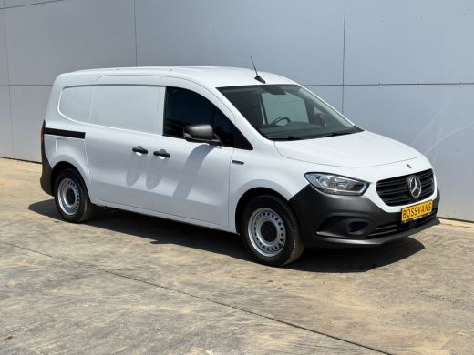 Mercedes-Benz eCitan 112 51kWh L2 284 WLTP 98% (SOH) Camera MBUX Trekhaak 75kW Snelladen Apple Carplay Cruise Control ActivLease financial lease