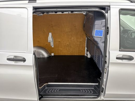 Mercedes-Benz eVito Lang 66 kWh Led 266km actieradius Navigatie Climate control Betimmering ActivLease financial lease