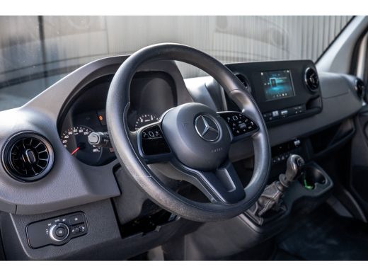 Mercedes-Benz Sprinter 311 CDI RWD L2H2 | Volledig Ingericht | Mbux | Camera | Climatronic ActivLease financial lease