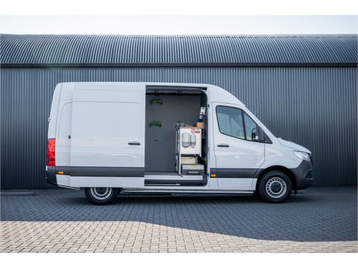 Mercedes-Benz Sprinter 311 CDI RWD L2H2 | Volledig Ingericht | Mbux | Camera | Climatronic ActivLease financial lease