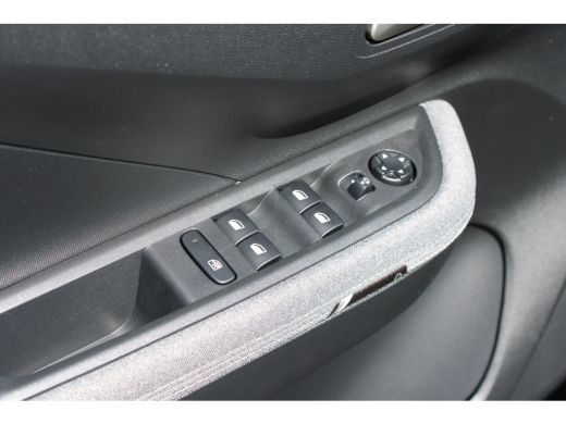 Opel Frontera 1.2 Turbo Hybrid GS | Nieuw | Automaat | Navigatie | Camera | Stoelverwarming | Carplay ActivLease financial lease