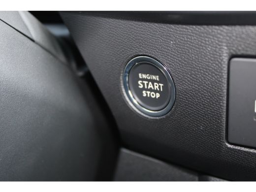 Opel Frontera 1.2 Turbo Hybrid GS | Nieuw | Automaat | Navigatie | Camera | Stoelverwarming | Carplay ActivLease financial lease