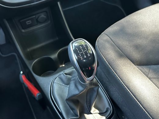 Opel KARL 1.0 120 Jaar Edition | NAVIGATIE + APPLE CARPLAY/ANDROID AUTO| PARKEERSENSOREN ACHTER| CRUISE CON... ActivLease financial lease