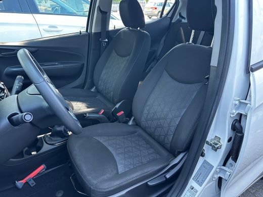 Opel KARL 1.0 120 Jaar Edition | NAVIGATIE + APPLE CARPLAY/ANDROID AUTO| PARKEERSENSOREN ACHTER| CRUISE CON... ActivLease financial lease