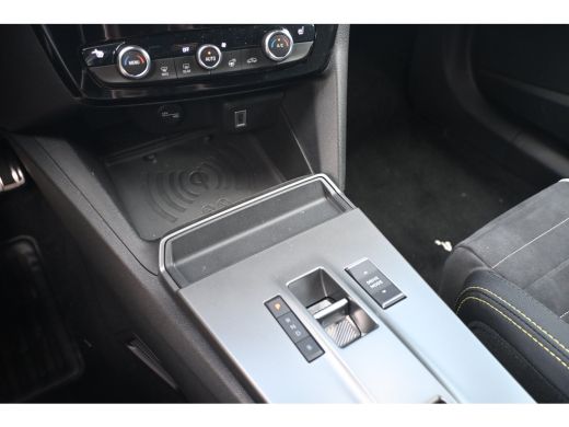 Opel Mokka-e GSE - Electric 280pk | Torsen Sperdifferentieel | Alcantara | Stoel/Stuuverwarming | Navigatie | ... ActivLease financial lease