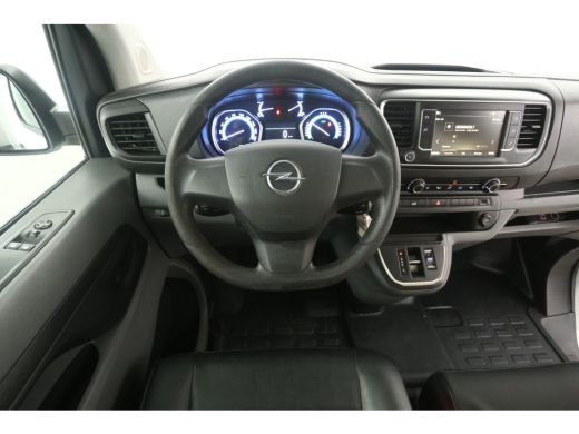 Opel Vivaro-e 75 kWh L2H1 | Snelladen | SOH 87% | Airco | Cruise | 3 Zits | Carplay | Parkeersens. ActivLease financial lease