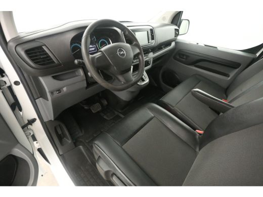 Opel Vivaro-e 75 kWh L2H1 | Snelladen | SOH 87% | Airco | Cruise | 3 Zits | Carplay | Parkeersens. ActivLease financial lease