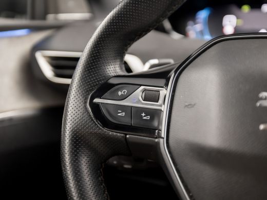 Peugeot 3008 1.6 HYbrid4 300 GT Sport 300Pk Automaat (PANORAMADAK, APPLE CARPLAY, MEMORY SEAT, FOCAL AUDIO, 36... ActivLease financial lease