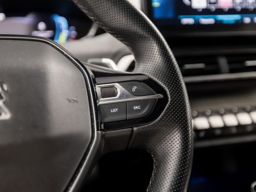 Peugeot 3008 1.6 HYbrid4 300 GT Sport 300Pk Automaat (PANORAMADAK, APPLE CARPLAY, MEMORY SEAT, FOCAL AUDIO, 36... ActivLease financial lease